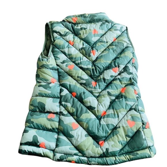 GAP Kids Camo Puffer Vest Jacket - Picture 2 of 10